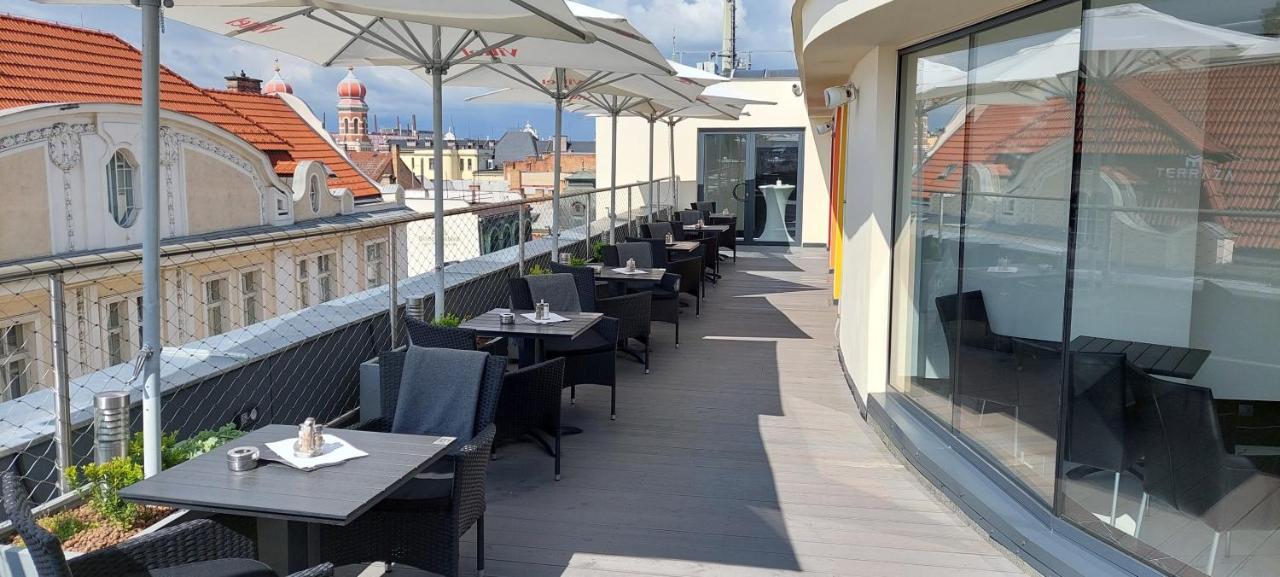 Hotel Central Plzen Luaran gambar