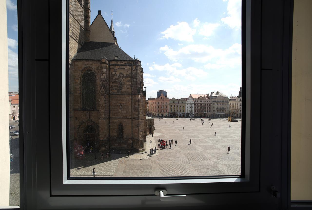 Hotel Central Plzen Luaran gambar