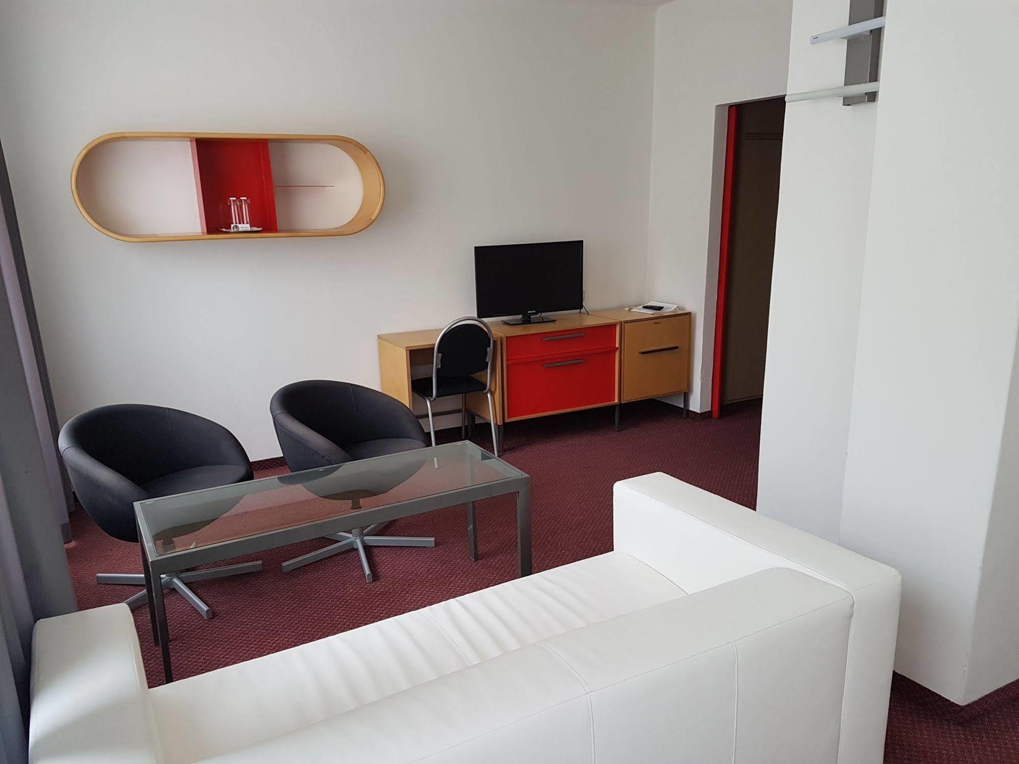 Hotel Central Plzen Luaran gambar