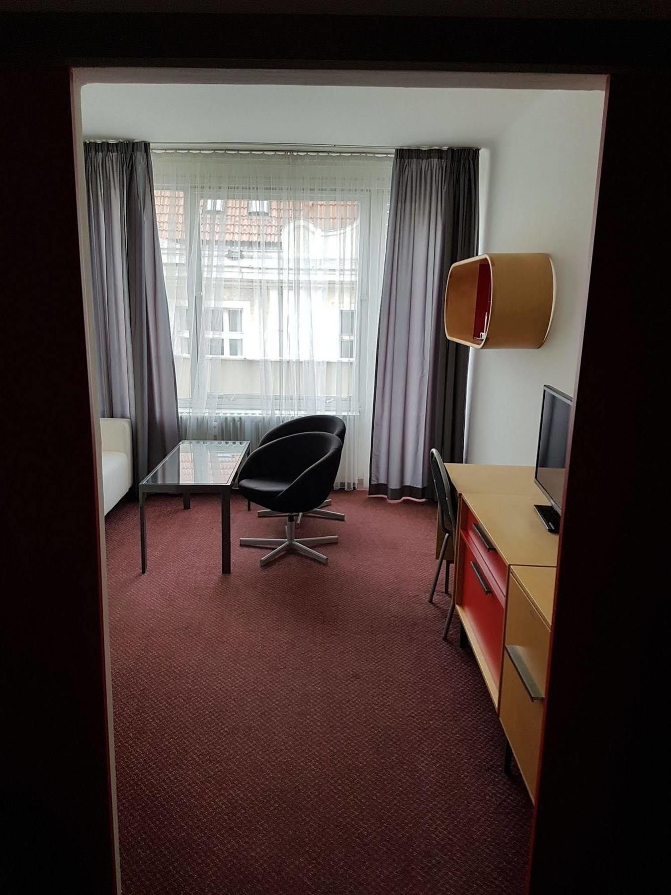 Hotel Central Plzen Luaran gambar
