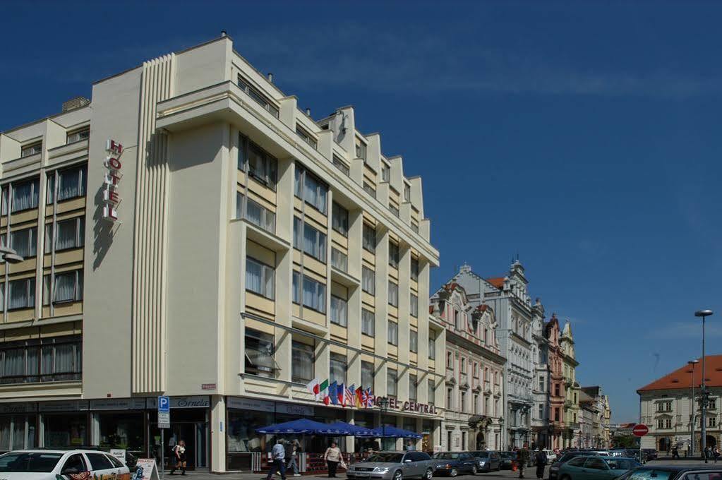 Hotel Central Plzen Luaran gambar